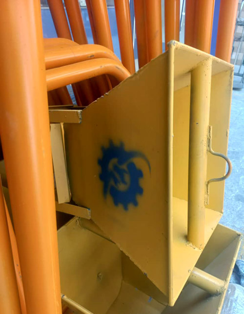 قیف یا باکت بالابر ساختمانی